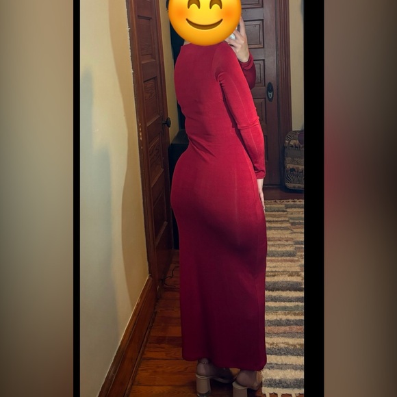 Van Tisse Full Length Bodycon Red Dress - Picture 3 of 6